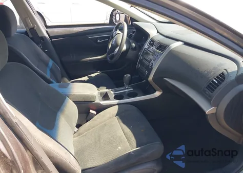 2015 Nissan Altima 2.5 S from USA, damaged, VIN 1N4AL3AP1FN313147